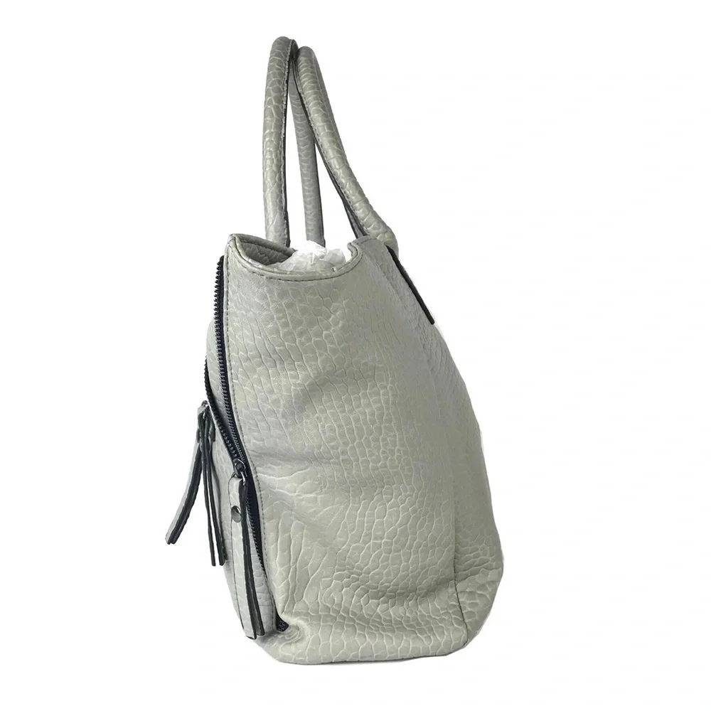 Charming Charlie Gray Multi Zipper Purse‎